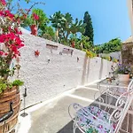 Kohili Retreat * Peroulades (Corfu)